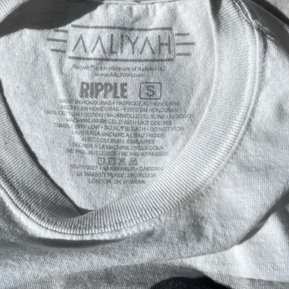 Urban Outfitters Aaliyah Vintage Tee - Picture 5 of 5